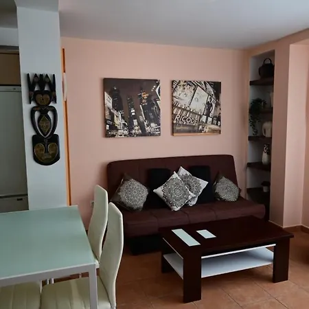 Ale's House アパート *