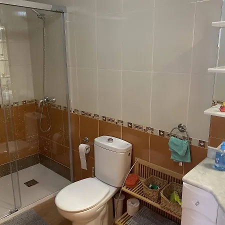 アパート Ale's House